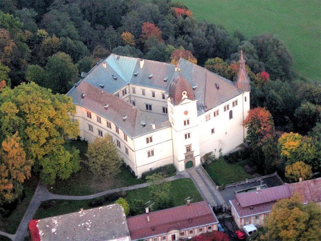 CHCZ_121